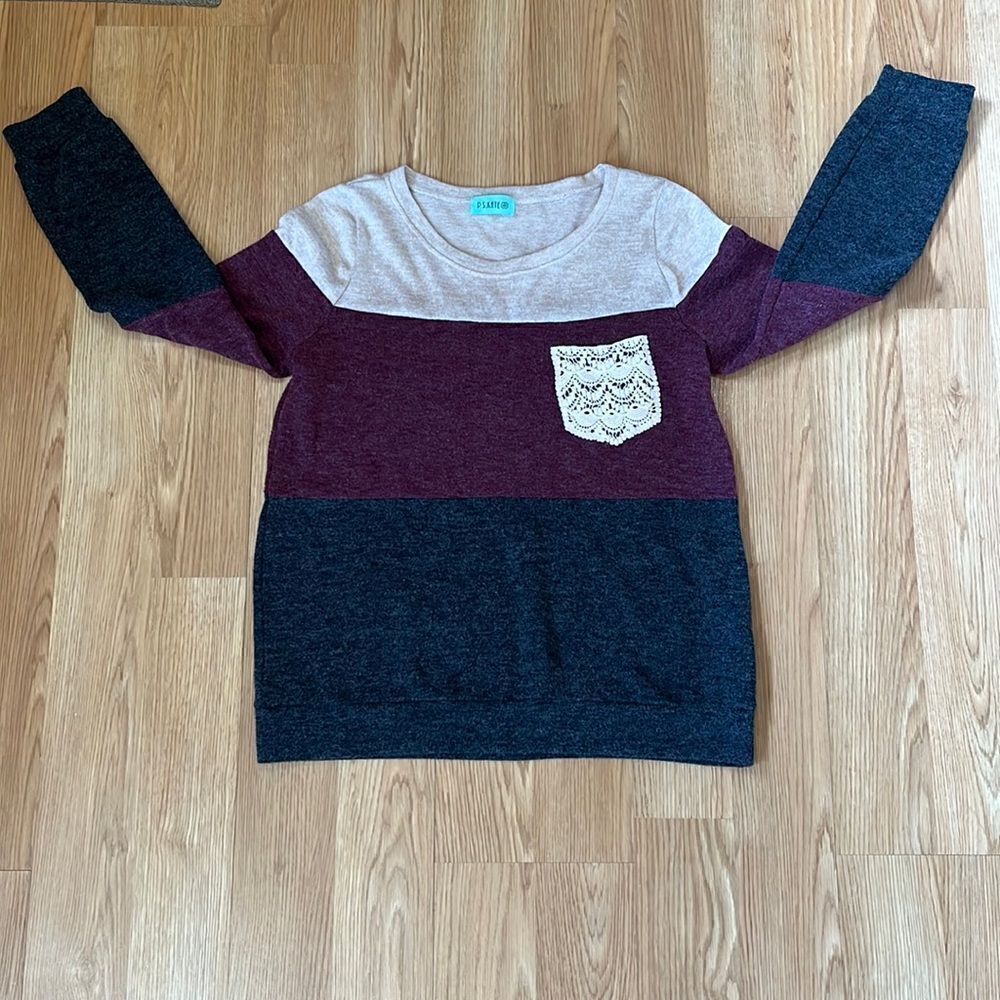 P.S KATE Size Large Sweater